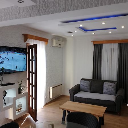 Apartment Ksenija Kotor Extérieur photo