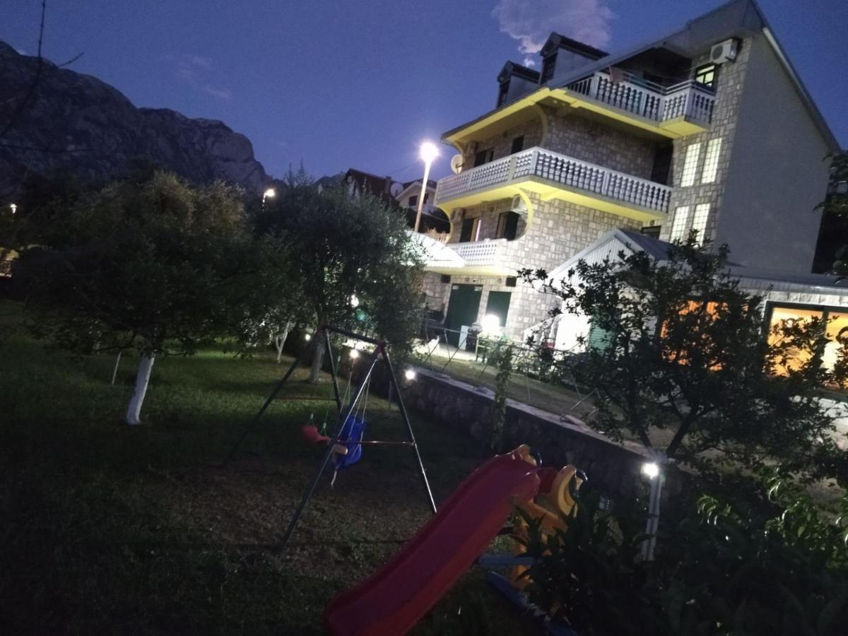 Apartment Ksenija Kotor Extérieur photo