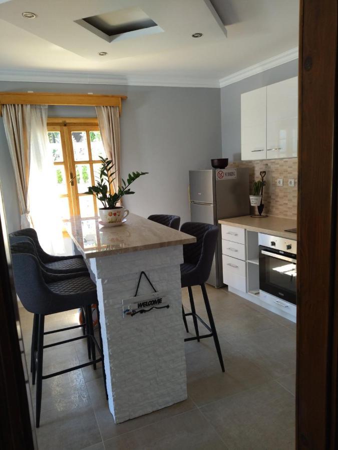 Apartment Ksenija Kotor Extérieur photo