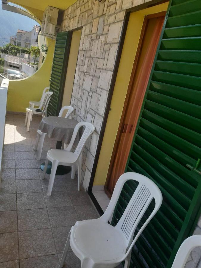 Apartment Ksenija Kotor Extérieur photo