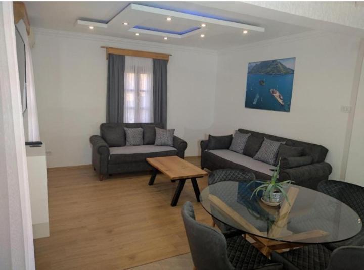 Apartment Ksenija Kotor Extérieur photo
