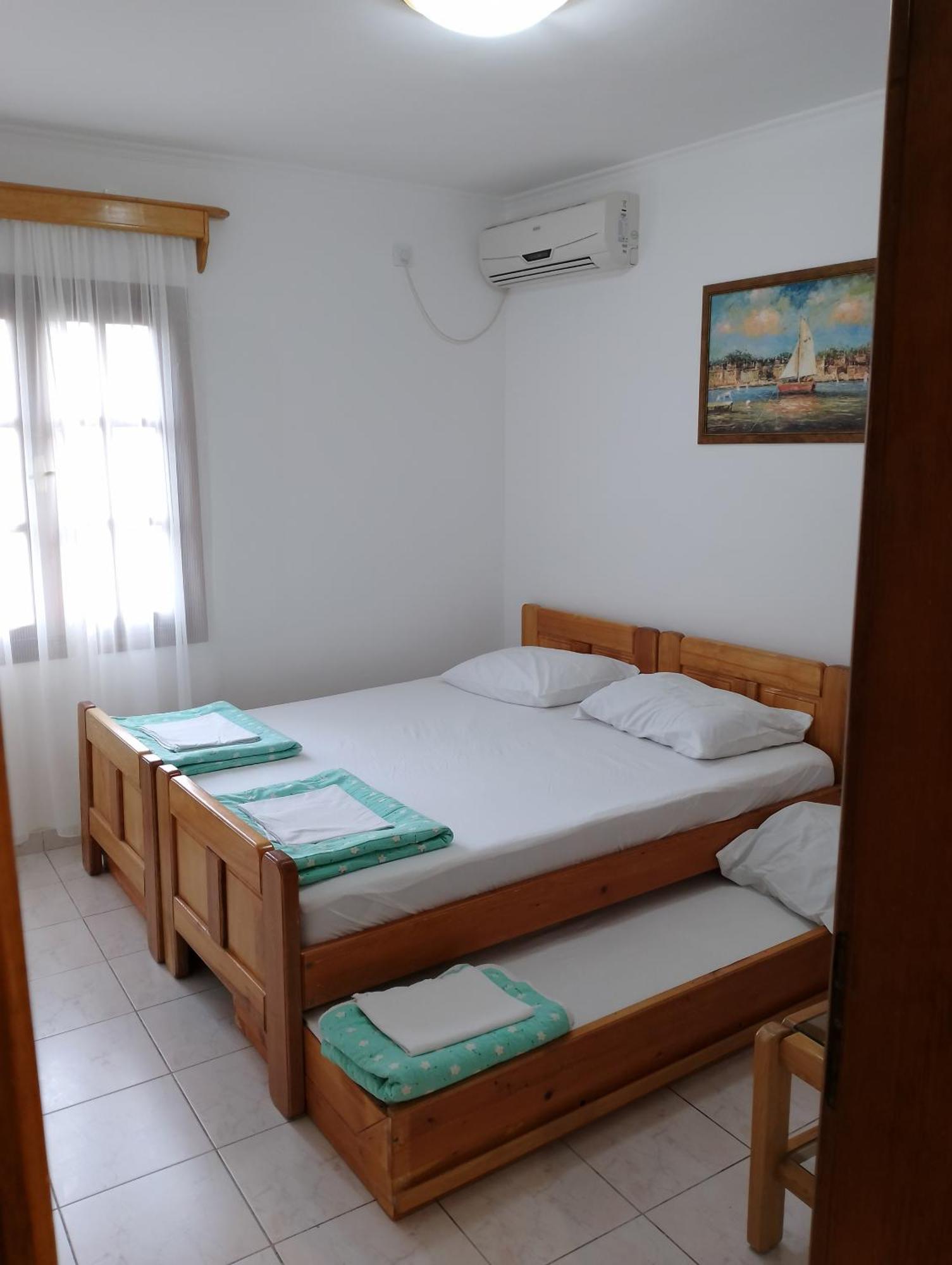 Apartment Ksenija Kotor Extérieur photo